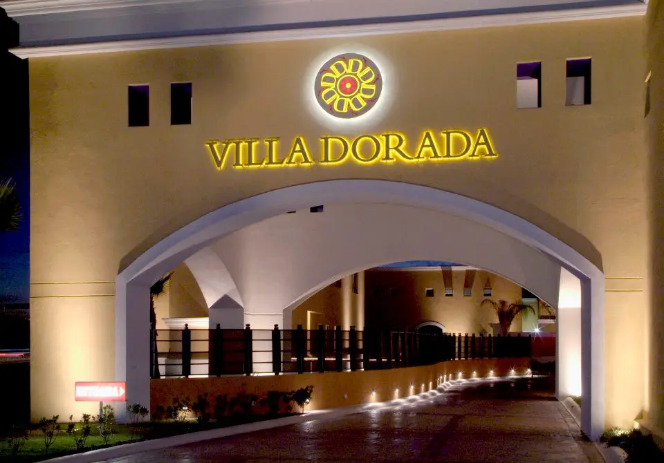 Moteles en Tijuana Villa Dorada entrada